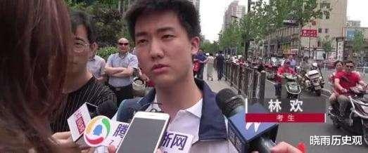 考试■去年高考，这位考生提前15分钟出场，笑称：太简单，如今怎样了