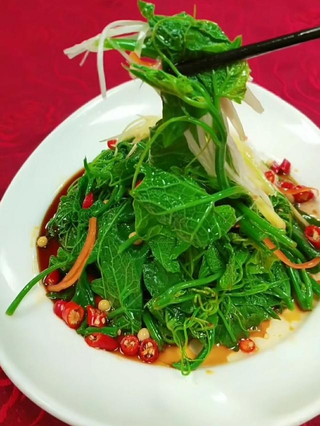 南瓜:这菜再贵也要吃,是菜也是药,养肝血,通经络,“调理月经”好食材