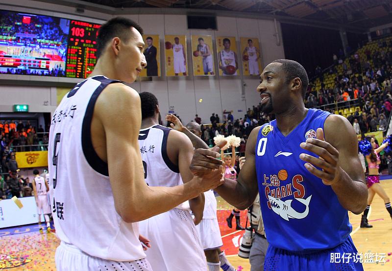 易建联■CBA一哥易建联，退役后每月能拿多少退休金，说出来别不信