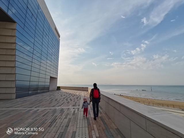 【荣耀x10】荣耀X10体验：不仅仅有5G，还有超强主摄和90Hz屏幕