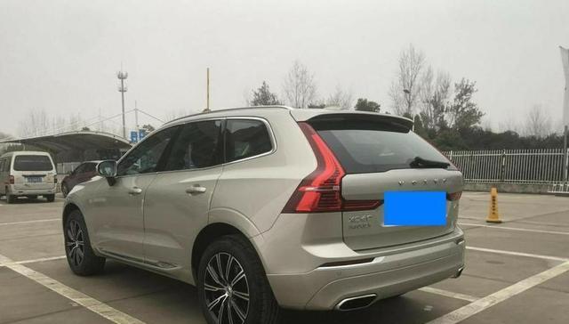 「奥迪A6L」开完奥迪Q5L，再换到沃尔沃XC60上，车主表示：一比就知道差距！