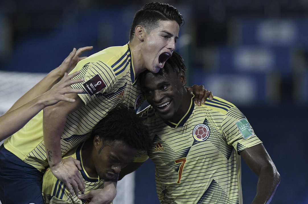 J罗|3-0!世界第10踢爆对手,29岁锋霸梅开二度,J罗怒吼庆祝