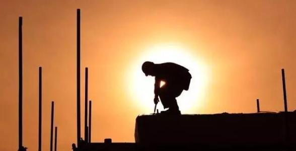 股民|中国股市：3300点保卫战正式打响！2亿多散户的命运将彻底改变？