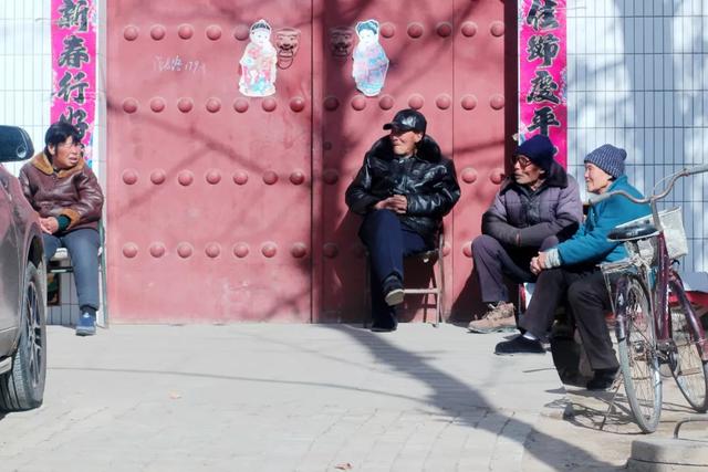 老房子破破烂烂，为什么要回老家过年? 看哭