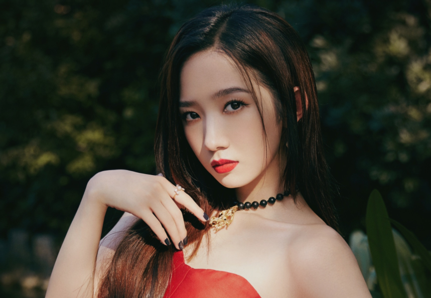 孟美岐|孟美岐吴宣仪单飞，江璟儿被求婚，YHGIRLS成员现状如何？