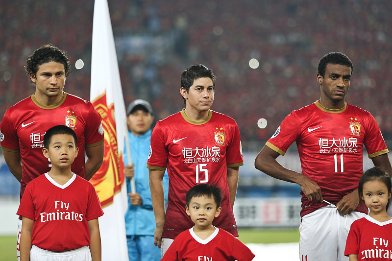 广州恒大:4个巴西外援3个是二次加盟,中场发动机欲复出,恒大会回签他吗?