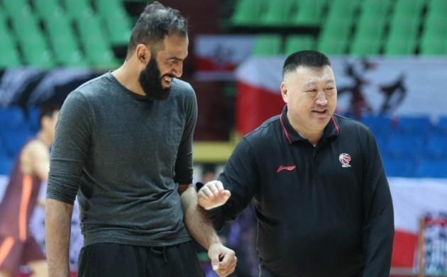 #深圳男篮#CBA总冠军教练正式出山!重返老东家执教 未来让人期待