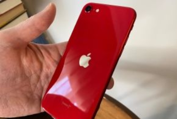 「iPhone SE」新款iPhoneSE卖4599元,果粉:同价格,为何不买iPhoneXR?