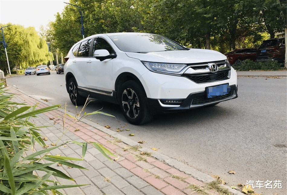 本田CRV|试驾本田CR-V：朴实无华的外表下，却有一颗“运动”的心！