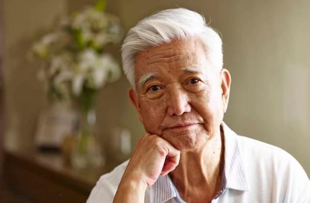 尿毒症|头上3处异常,八成肾不好了,医生:5物常吃,尿毒症“不战而败”