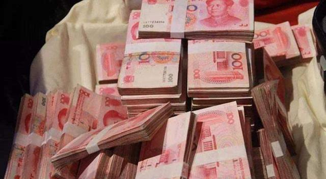 银行|不想上班？银行员工透露：存款达到这个数，每月“躺赚”4467元