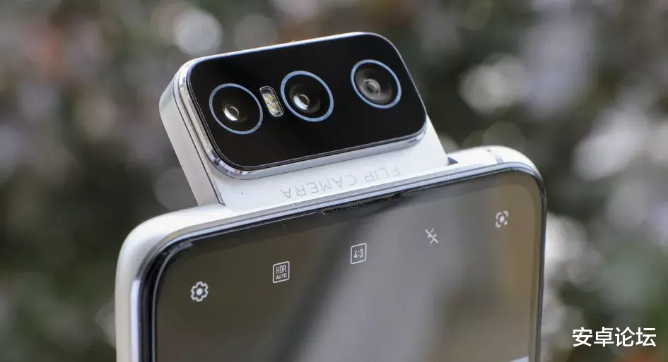 内存条|这种设计，果然还是我们熟悉的华硕