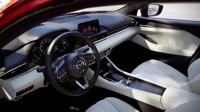 阿特兹|开了6500公里后，车主说出了阿特兹的这些优缺点