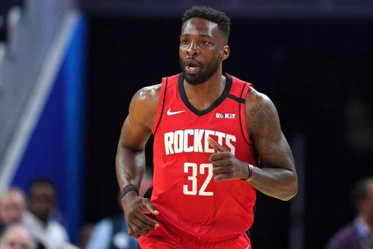 火箭队|为变阵加码，火箭全新11人轮换升级，塔克逃过一劫，31+17组合压阵