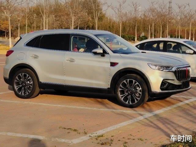 [红旗hs5]预算24万放弃宝马X1，喜提红旗HS5，2个月后车主：我只想四个字