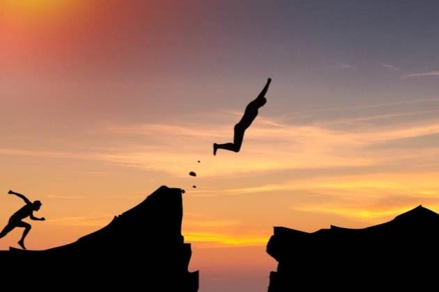 属鸡：93年属鸡，一个尴尬的年纪