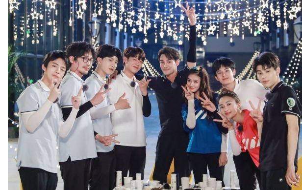 极限挑战|现下最火的综艺，不是《奔跑吧》也不是《极限挑战》，而是这一档