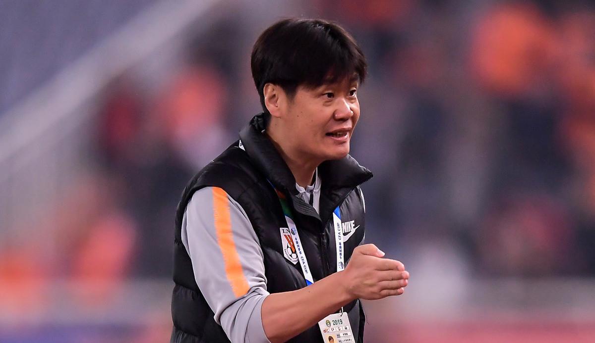 「山东鲁能」鲁能飞翼缺席热身赛或无缘报名，李霄鹏最后2个调整人选浮出水面