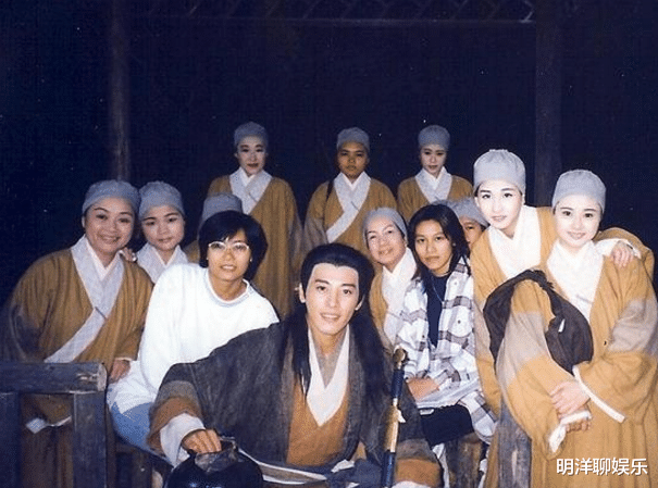 笑傲江湖:《笑傲江湖》演员现状,任盈盈残疾,林平之出家为僧,四人已去世