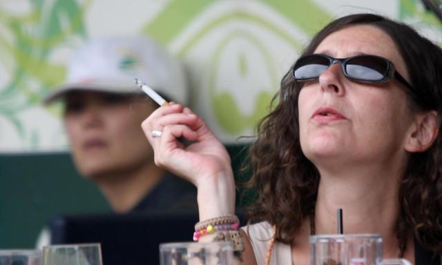 衰老|女性身体出现5个“丑态”，或在暗示：衰老已经开始了，别不承认