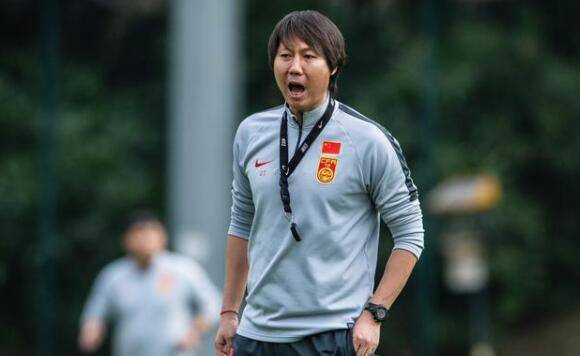 国足|今天，中国球迷又收到2个好消息，国足杀进世界杯不是梦