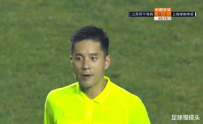 江苏苏宁|中超2亿豪门官博被围攻!苏宁球迷炮轰:24射0球,主帅下课吧
