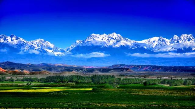 伊犁▲伊犁最低调的小县城，藏着最美的百里画廊，很多人还不知道！