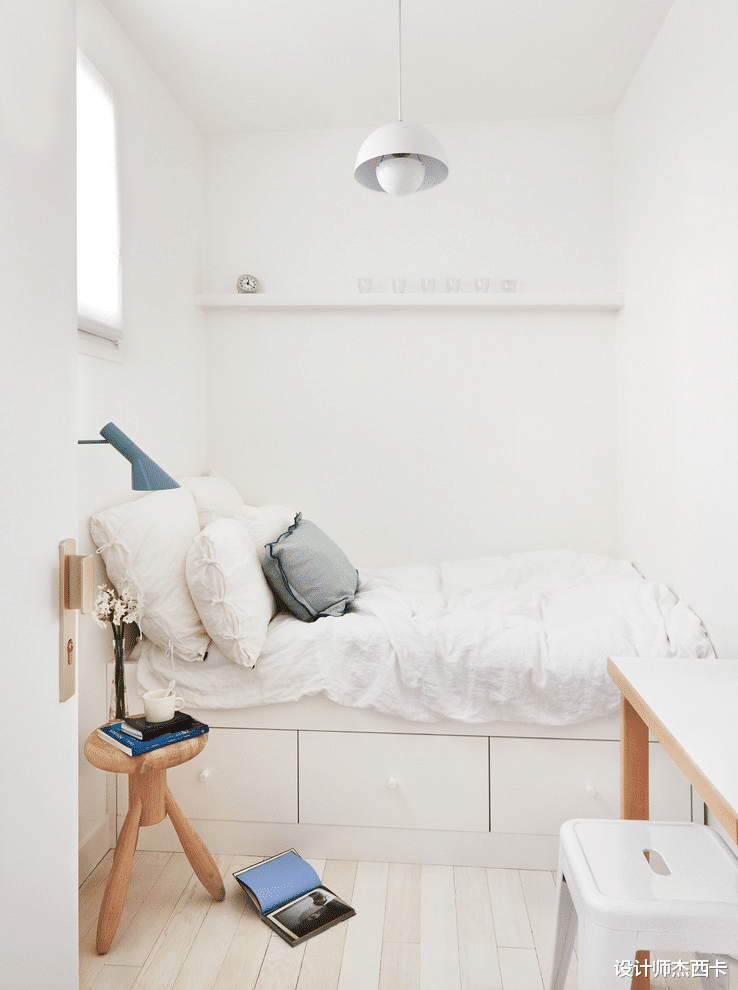 『』不做榻榻米,小卧室不足10平米怎么装修?4个办法就能让它又大又能装