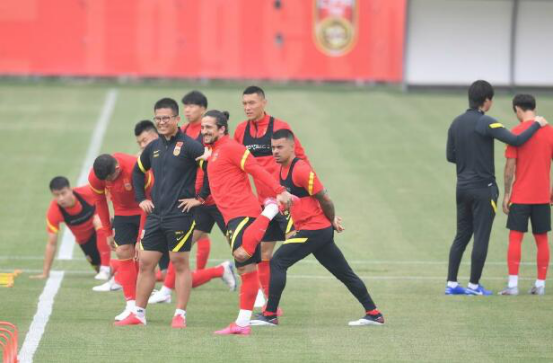 「国足」李铁真没看错人！他将成激活艾克森的关键先生，未来将迎国足首秀