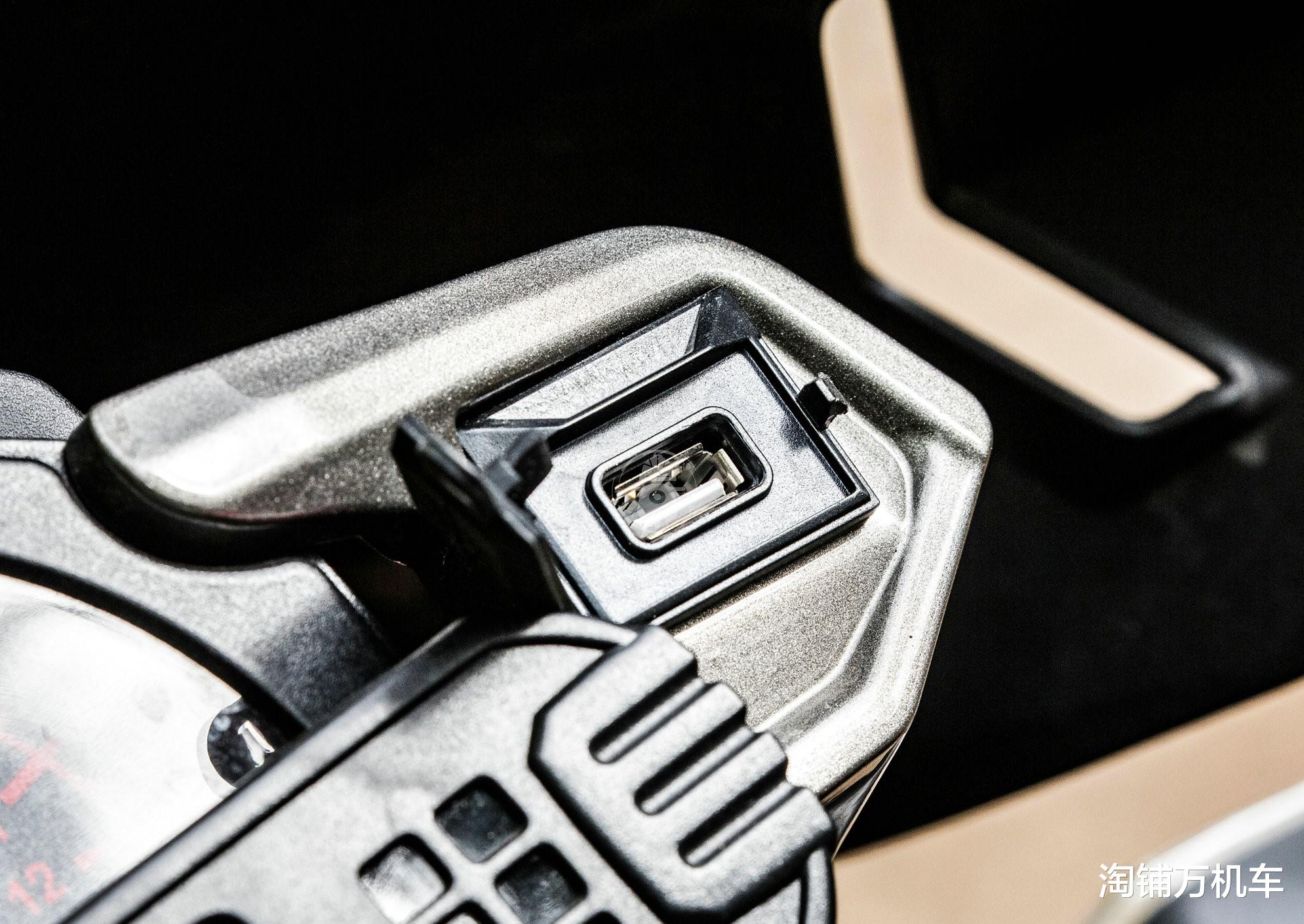 房车|差点卖不过自己缔造的对手 宗申赛科龙RX3S车型详解