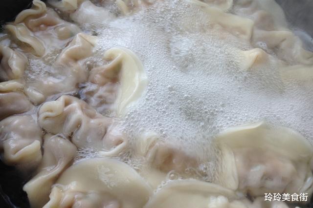 「饺子」5月包饺子，韭菜馅靠边站，就爱这个馅，营养丰富，孩子超爱吃