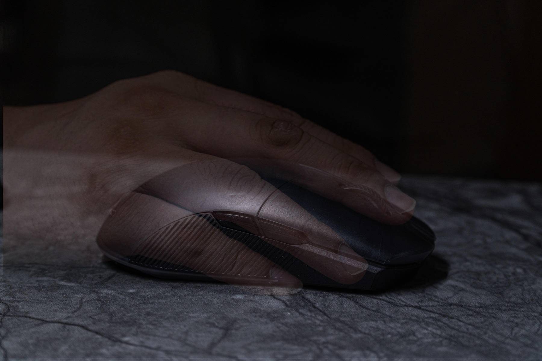 华硕|全能又客制，玩家国度 烈刃2 鼠标开箱简评