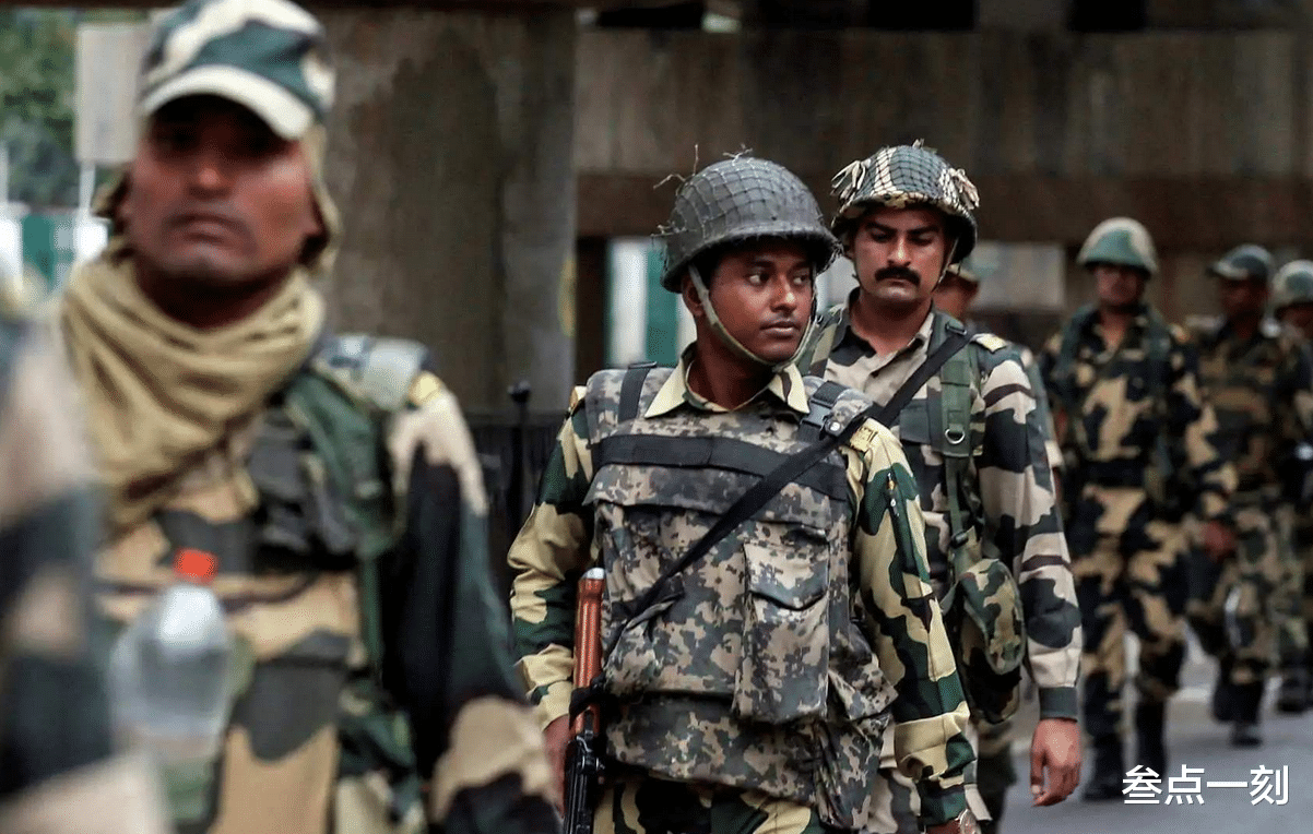 特朗普|战斗在凌晨打响！印度军队越界挑衅？两名军官被炸身亡