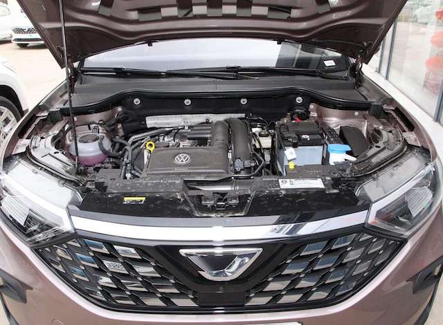 「大众捷达」大众“换标”价格下探，中型SUV10.68万起，6AT+奥迪发动机！
