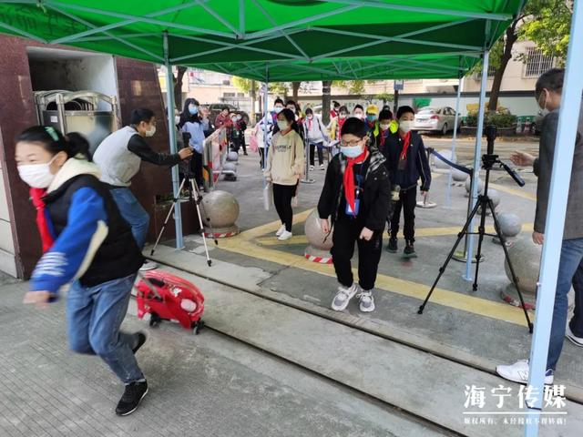 #中学#浙江的这些小学生开学了！上课、吃饭是怎样的呢？