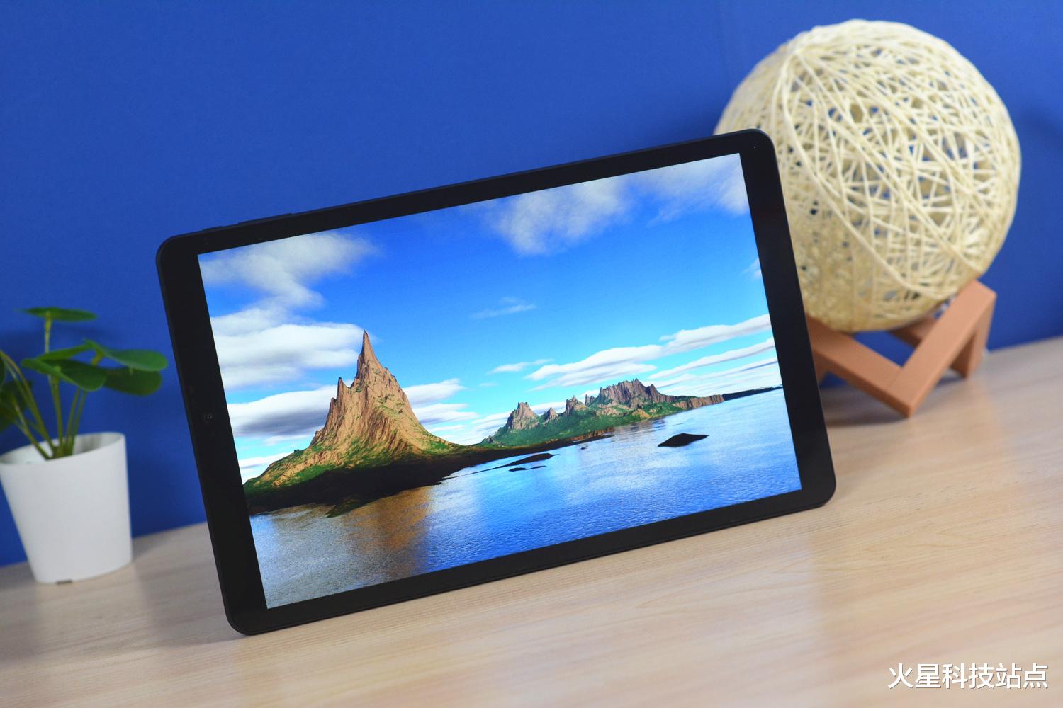 iplay|国产平板真努力：10.5寸新品，7000毫安电池，还支持4G全网通