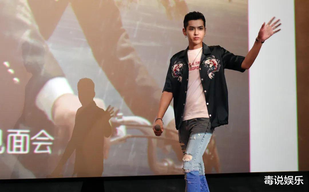 #吴亦凡#吴亦凡和6位明星番位战，杨紫不是最惨，林更新直接被换角