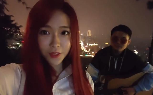 钟佩妍|心动的信号:钟佩妍早起开窗帘,窗外建筑物暴露住址,我没眼花?