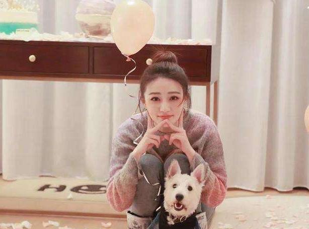 徐璐|赵丽颖与助理不和?离开后被徐璐挖走,晒合照遭网友质疑