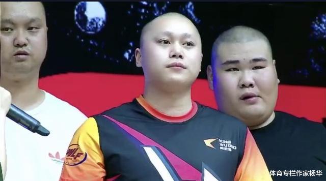 「刘二狗」一龙真抗打！顶住刘二狗280斤保镖重拳，胖保镖服了欲加盟龙家军