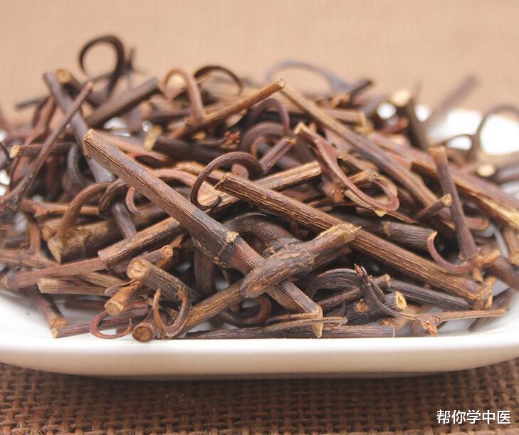 用药指南@上面一团火,下面一团虚!两味药小方,专治此病,请收好