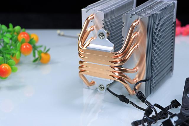 「机箱」实战装机——i5 10400 有 i7 9700K 几成功力？