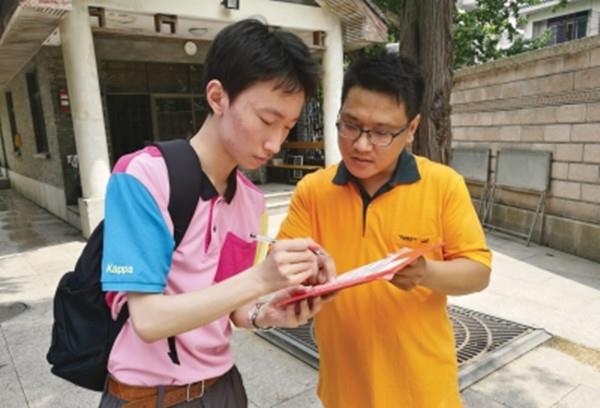 清华大学|高考成绩一出,你知道清华和北大为了“抢人”,会有多拼吗?