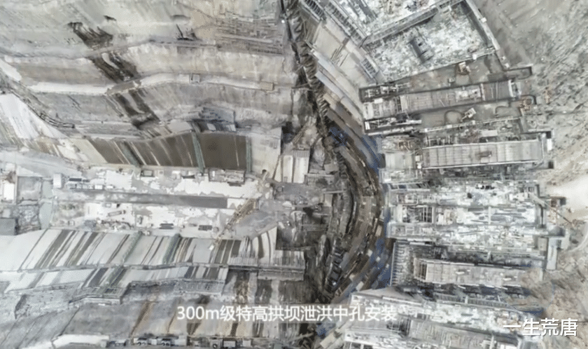 印度|中国又一大工程！印度看后以为坍塌了，西方却惊叹：中国太厉害