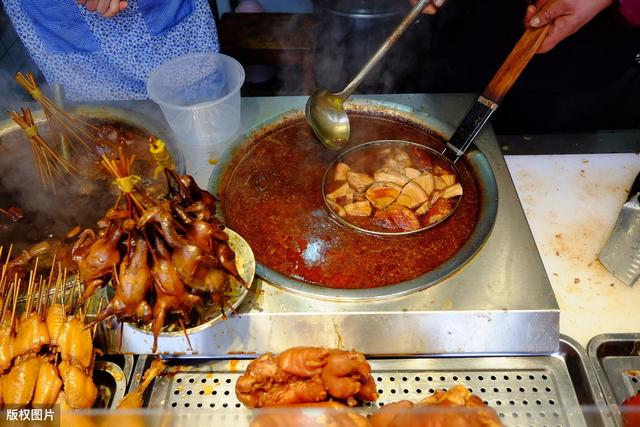 卤水：卤水盐度比例如何测算？如何补味？香料预处理的作用是？