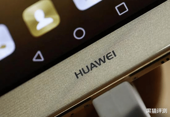 自动离职|企业强制员工从苹果换国产，违者自动离职，负责人：我认为没有错