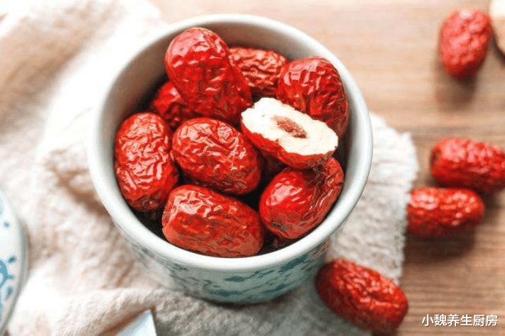 睡眠|买红枣时,挑大的还是小的?枣农教你3招,保准一挑一个准