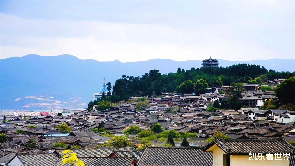 丽江|我国反差最大的3个城市，知名度超高，却仅是四线城市
