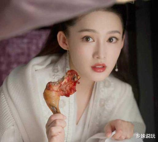 李沁|被国家秘密培养了9年的李沁,却转身进入了娱乐圈,理由令人感慨