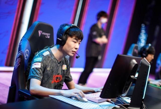 LGD|为什么狼行在RNG的时候不行，在LGD这里却那么强呢？详细分析来了